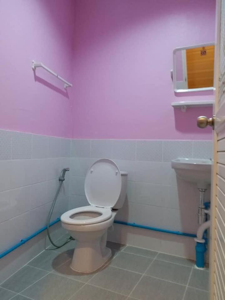 Sun House Bkk Otel Bangkok Dış mekan fotoğraf
