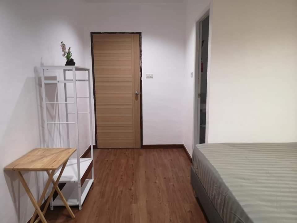 Sun House Bkk Otel Bangkok Dış mekan fotoğraf